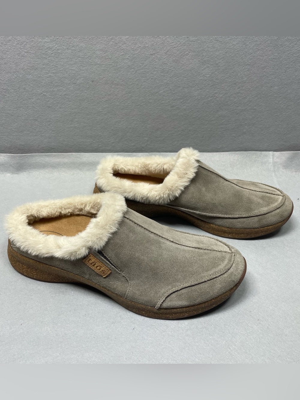Taos Future Taupe Suede Faux Fur Lined Clog Mule Women’s 11